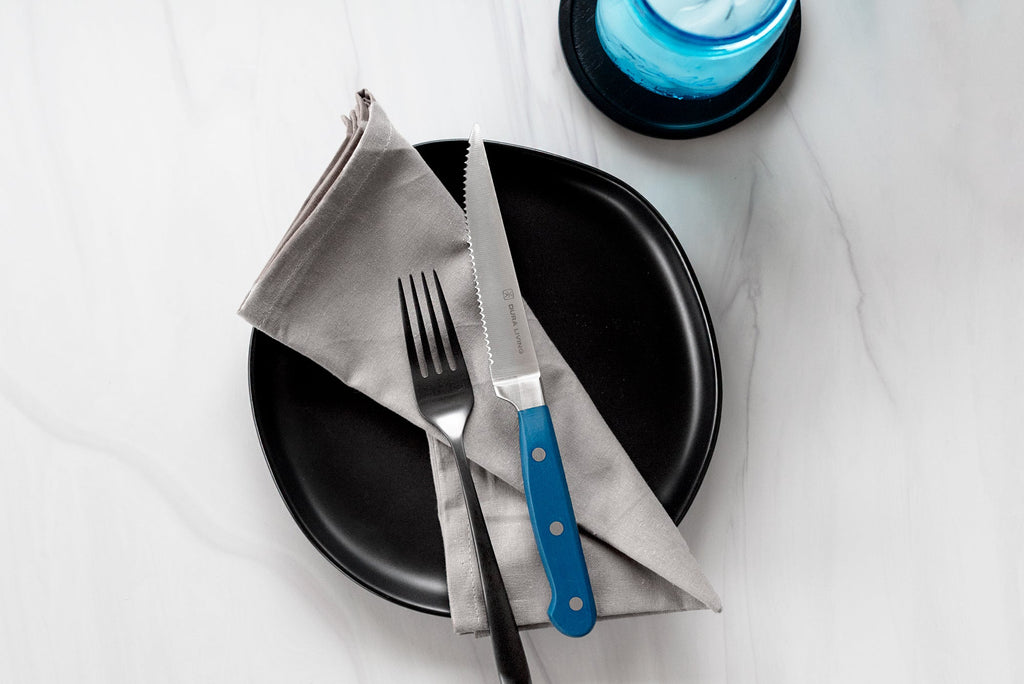 Superior Set of 8 Steak Knives - Royal Blue