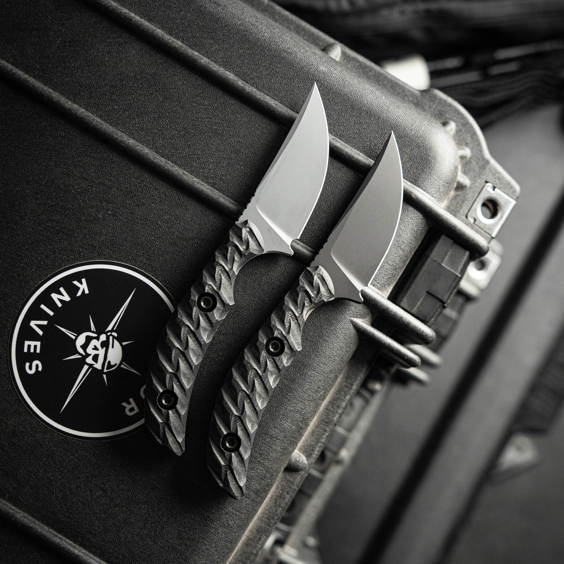 STR-S - SOCOM Black-4